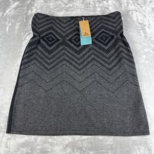 NWT prAna Delia Mini Skirt Women's S Gray Black V Pattern Wool Blend (1081)